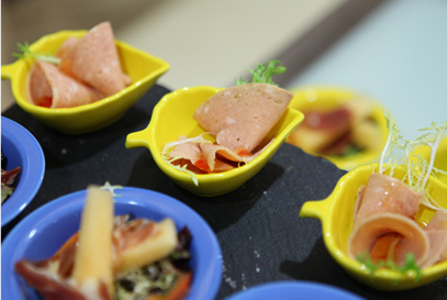 港宸國(guó)際大(dà)酒店(diàn) 港宸國(guó)際大(dà)酒店(diàn)